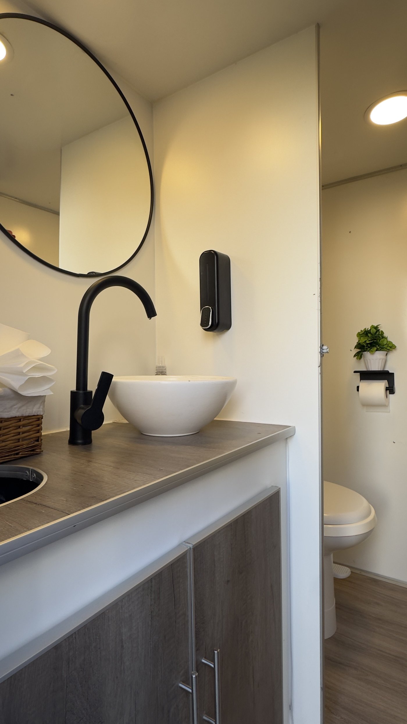 Interior módulo Velvet Baños VIP